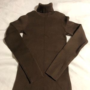Northern Reflections Turtleneck